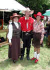 Town & the girls.jpg (122469 bytes)
